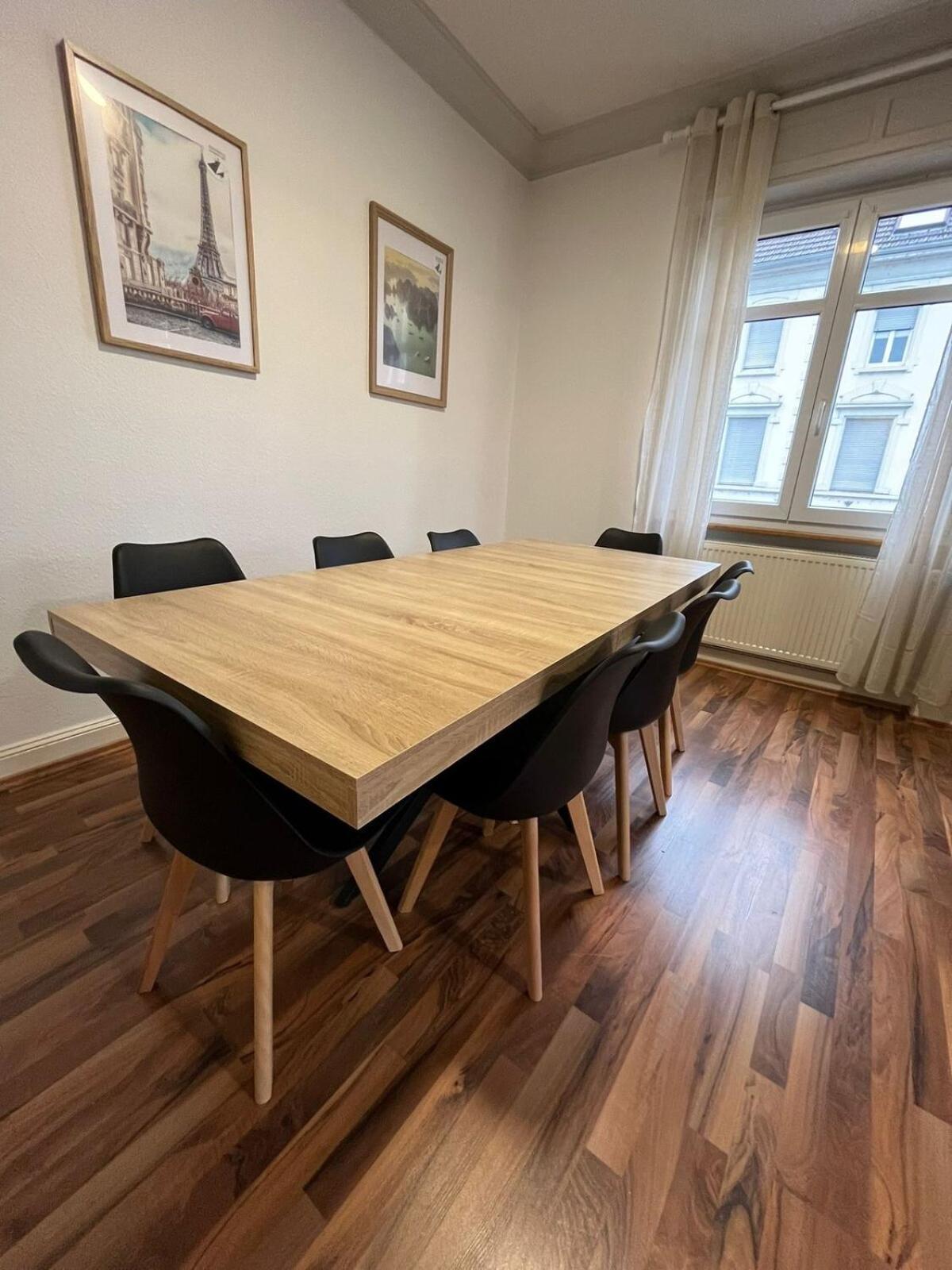 Apartment En 3 Lys